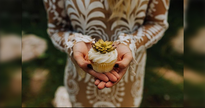 Spend It In Mesa AZ floured cupcakes main