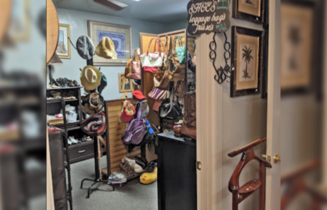 Spend It In Cave Creek AZ – Puppy Luv Animal Rescue Thrift Store 6