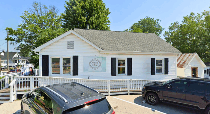 Spend It In The Craft Cottage in Cottleville MO main