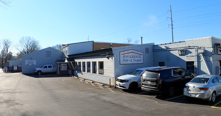 Spend It In Wholesale Siding Depot in Crestwood MO main